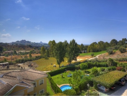 Nueva Andalucia property: Penthouse for sale in Nueva Andalucia, Spain 105622