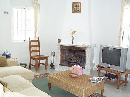 Villa for sale in town, Spain 107029