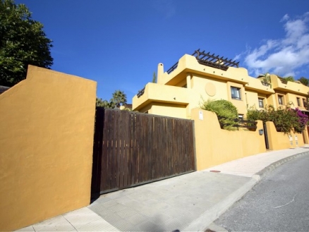 Townhome in Malaga for sale 107067