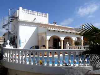 Cumbre Del Sol property: Villa for sale in Cumbre Del Sol 107151