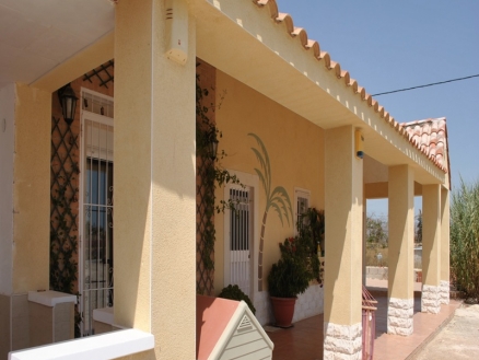 Villa for sale in town, Spain 107797