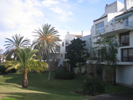 Estepona property: Apartment with 1 bedroom in Estepona 109153