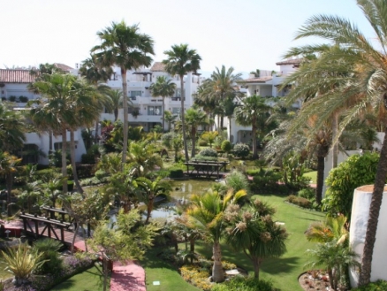 Puerto Banus property: Apartment with 3 bedroom in Puerto Banus, Spain 109306