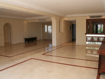 Puerto Banus property: Malaga property | 5 bedroom Apartment 109601