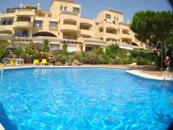 Elviria property: Apartment for sale in Elviria 109686