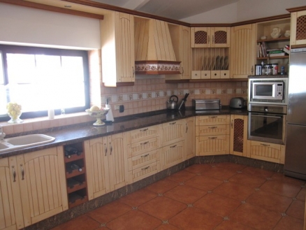 Estepona property: Malaga property | 4 bedroom Villa 109689