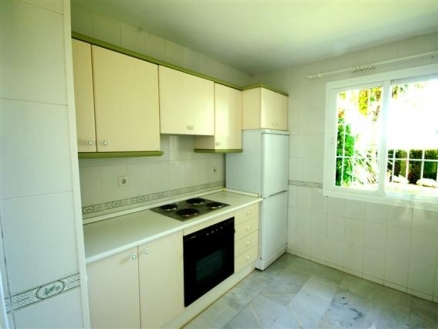 Apartment with 2 bedroom in town, Spain 110011