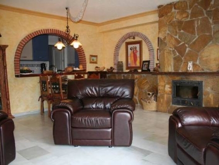 Las Chapas De Marbella property: Apartment for sale in Las Chapas De Marbella, Spain 110027