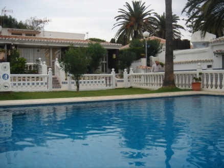 Las Chapas De Marbella property: Villa for sale in Las Chapas De Marbella 110096