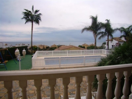 Estepona property: Villa with 5 bedroom in Estepona 110130