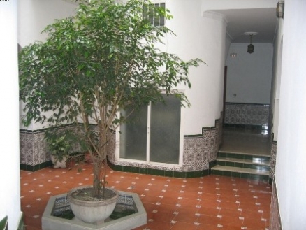 Apartment for sale in town, Spain 110183