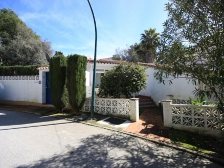 Las Chapas De Marbella property: Townhome for sale in Las Chapas De Marbella 110748