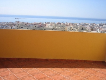 Estepona property: Apartment for sale in Estepona, Spain 111174