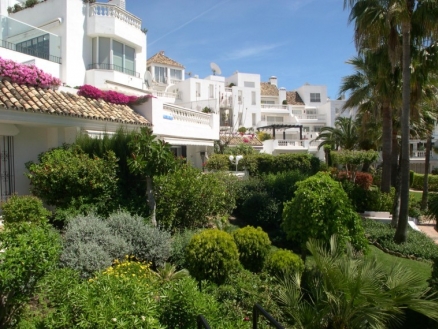 Elviria property: Apartment in Malaga for sale 111239