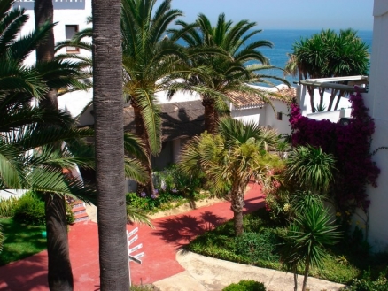 Estepona property: Studio with 1 bedroom in Estepona 111285