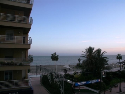 Estepona property: Apartment for sale in Estepona, Spain 111382