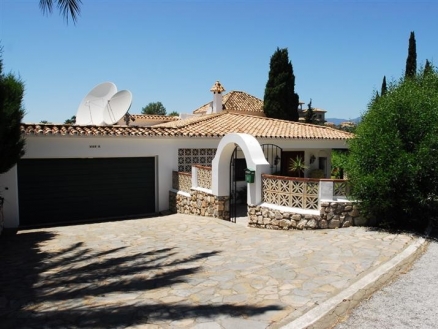 El Paraiso property: Villa for sale in El Paraiso, Spain 113693