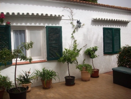 Villa with 3 bedroom in town 77920