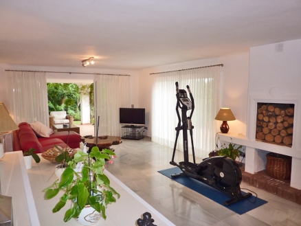 Benahavis property: Villa for sale in Benahavis, Malaga 78093