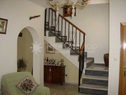 Velez-Blanco property: Townhome with 4 bedroom in Velez-Blanco, Spain 81171