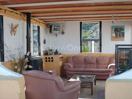 Oria property: Oria Villa 81192