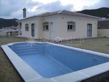 Limaria property: Villa for sale in Limaria, Spain 81228