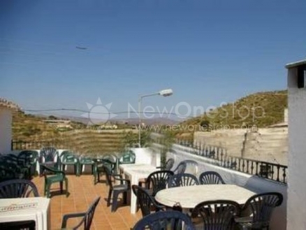 Bedar property: Commercial in Almeria for sale 81232