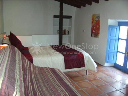 Almeria Country Property 81326