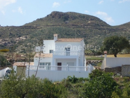 Sorbas property: Villa for sale in Sorbas 81410