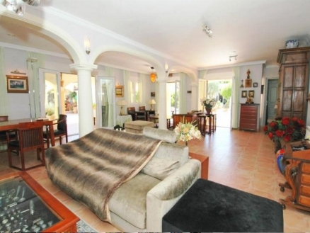 Orba property: Villa with 6 bedroom in Orba 82190