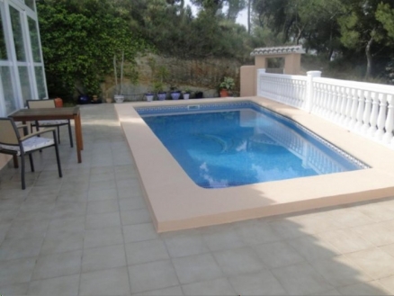 Villa for sale in town, Spain 82213