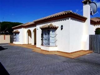 Chiclana De La Frontera property: Villa with 3 bedroom in Chiclana De La Frontera, Spain 82632