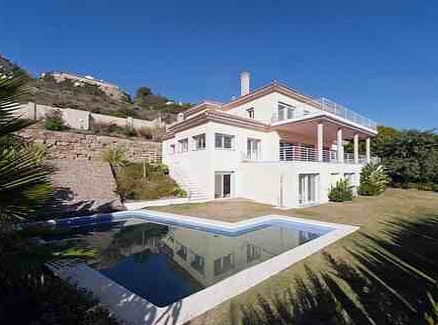 Estepona property: Villa for sale in Estepona 83075