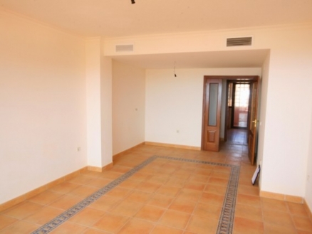 Calahonda property: Apartment for sale in Calahonda, Spain 83077