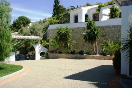 Competa property: Villa with 4 bedroom in Competa, Spain 84639