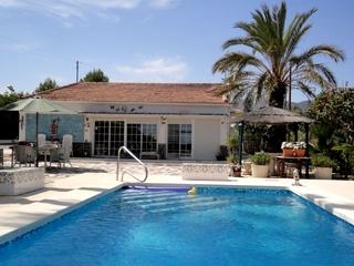 Albatera property: Villa with 4 bedroom in Albatera 93738