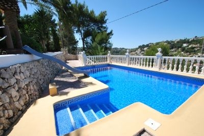 Villa for sale in town, Spain 94057