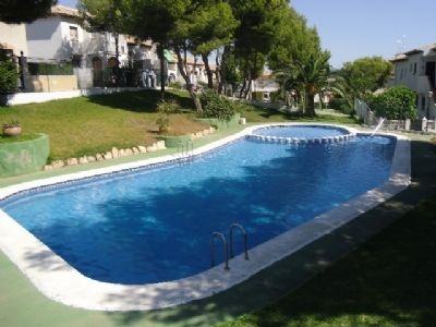 Los Altos property: Townhome for sale in Los Altos, Spain 94079