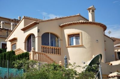 Villa for sale in town 94513