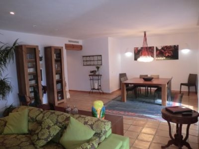 Villa with 4 bedroom in town, Spain 94573