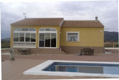 Villa for sale in town, Spain 95410