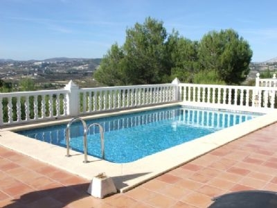 Villa to rent in town, Spain 95502