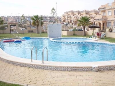 Villamartin property: Townhome with 3 bedroom in Villamartin 95882