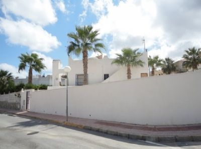 Villamartin property: Townhome for sale in Villamartin 96004