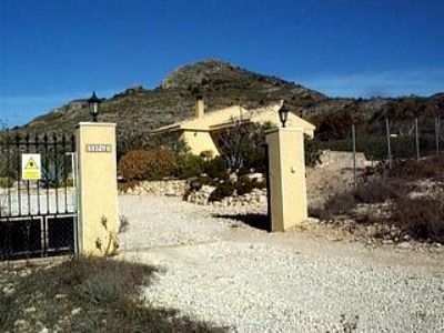 Sax property: Villa for sale in Sax 96497