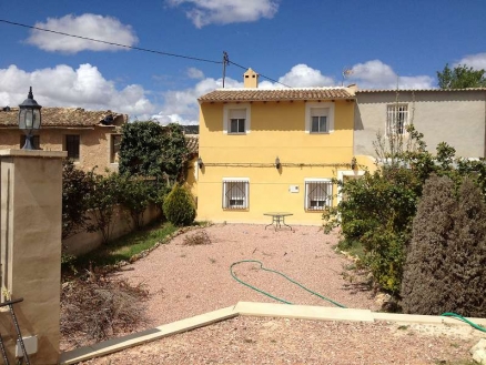 Monovar property: House with 4 bedroom in Monovar, Spain 98992