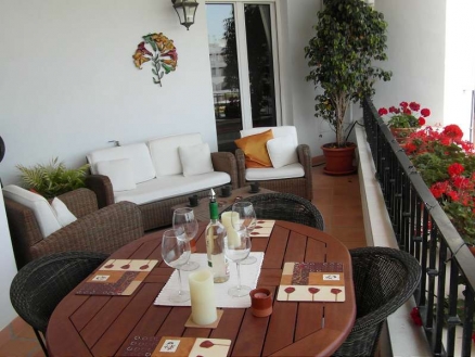 Alicante property | 2 bedroom Apartment 99003