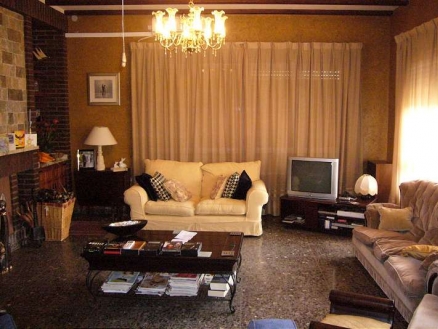 Villa with 4 bedroom in town, Spain 99176