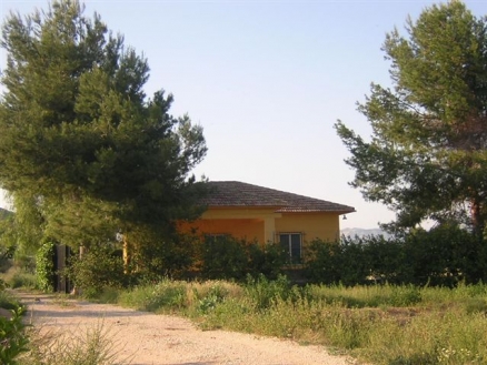 Villa for sale in town 99291