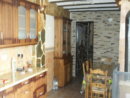 Hondon de las Nieves property: House with 3 bedroom in Hondon de las Nieves, Spain 99307